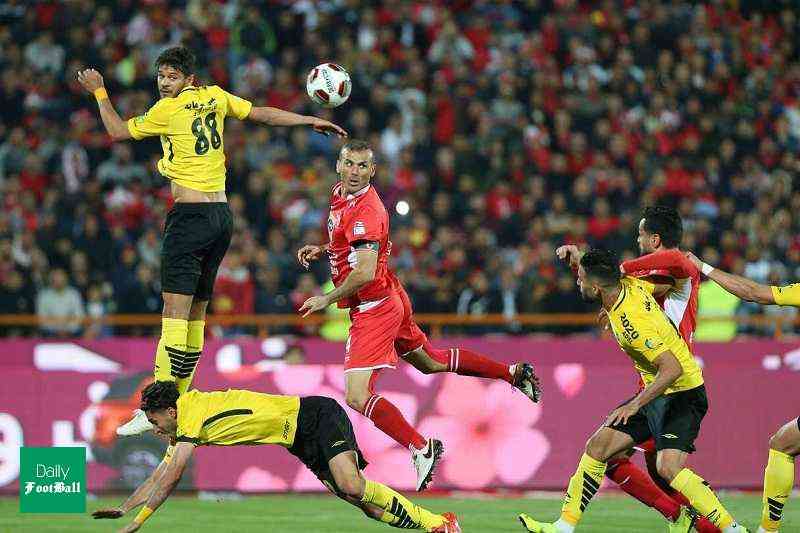 پخش زنده بازی پرسپولیس و سپاهان امروز یکشنبه 4 اسفند 98 پخش زنده بازی پرسپولیس و سپاهان یکشنبه 4 اسفند 98