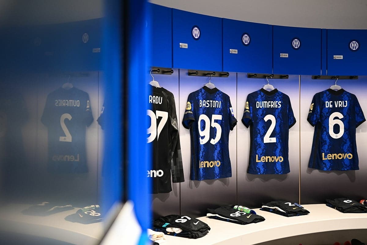 مهدی طارمی روی نیمکت اینتر مقابل ونتزیا برای بازی امشب 13 آبان 1403 | دیلی فوتبال