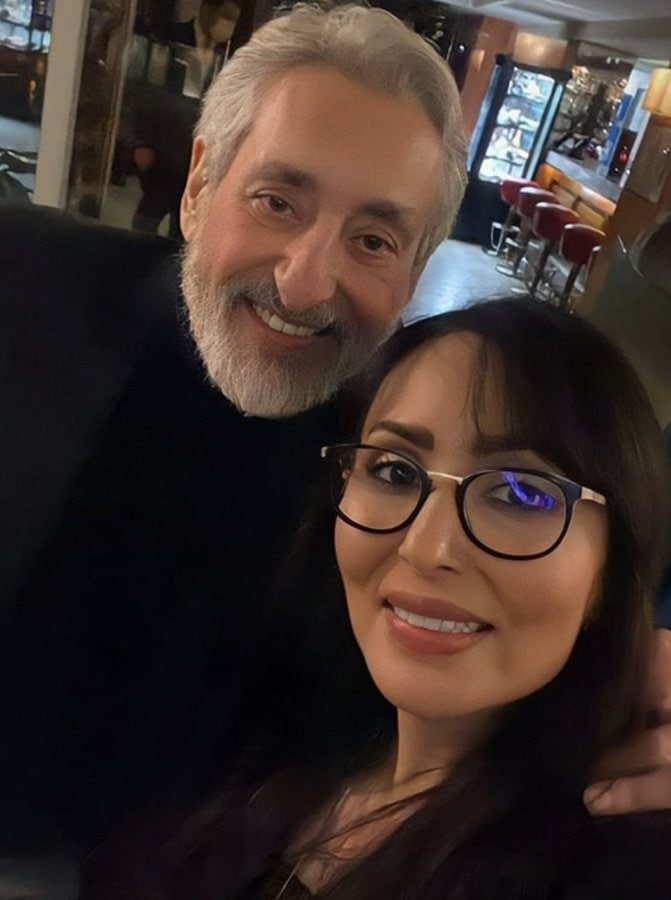 عکس| سلفی پرستو صالحی با ابی پس از کشف حجاب و جنجال خلیج فارس عکس| سلفی پرستو صالحی با ابی پس از کشف حجاب و جنجال خلیج فارس | دیلی فوتبال