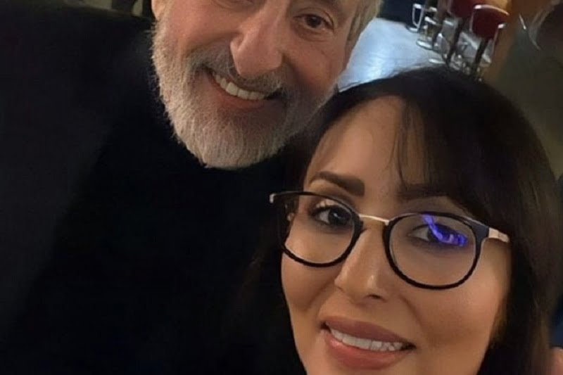 عکس| سلفی پرستو صالحی با ابی پس از کشف حجاب و جنجال خلیج فارس عکس| سلفی پرستو صالحی با ابی پس از کشف حجاب و جنجال خلیج فارس | دیلی فوتبال