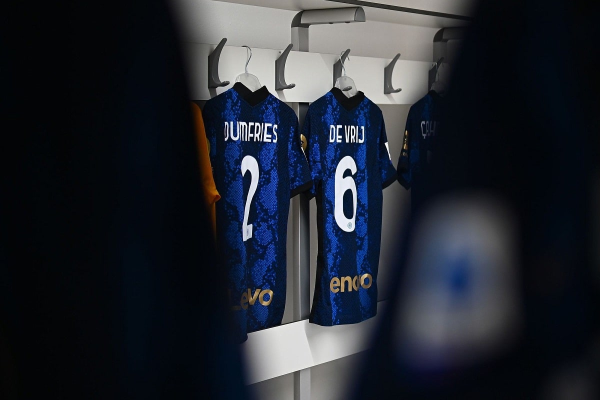 مهدی طارمی روی نیمکت اینتر مقابل جنوا برای بازی امشب 4 اسفند 1403 مهدی طارمی روی نیمکت اینتر مقابل جنوا برای بازی امشب 4 اسفند 1403 | دیلی فوتبال