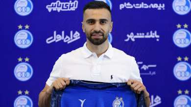 تمدید قرارداد ارسلان مطهری با استقلال: گیتارزن 2 فصل دیگر ماندنی شد | دیلی فوتبال