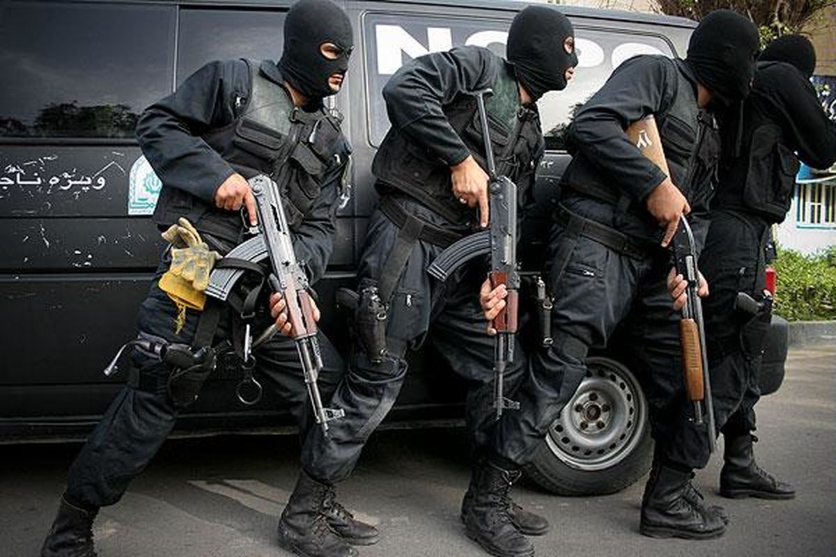 جزئیات گروگانگیری در آجودانیه تهران؛ عملیات ویژه نوپو برای رهایی گروگان ها