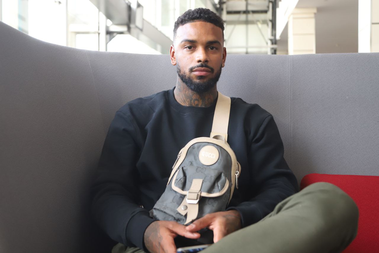 فیلم| فارسی حرف زدن لوکادیا در لایو اینستاگرام هواداران پرسپولیس را متعجب کرد فیلم| فارسی حرف زدن لوکادیا در لایو اینستاگرام هواداران پرسپولیس را متعجب کرد | دیلی فوتبال