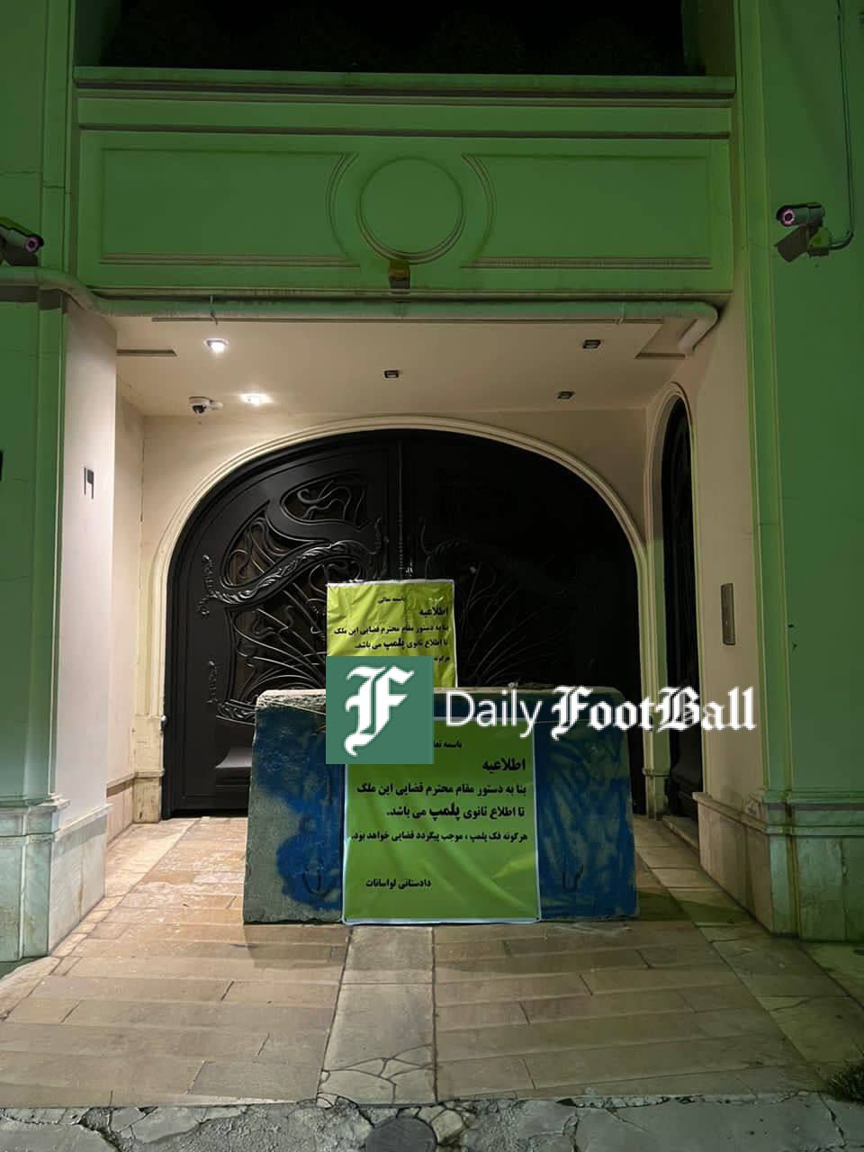 عکس| پلمب ویلای لاکچری علی کریمی در لواسان؛ اولین ترکش لیدری اغتشاشات 1401 پس از مرگ مهسا امینی عکس| پلمب ویلای لاکچری علی کریمی در لواسان؛ اولین ترکش لیدری اغتشاشات 1401 پس از مرگ مهسا امینی | دیلی فوتبال