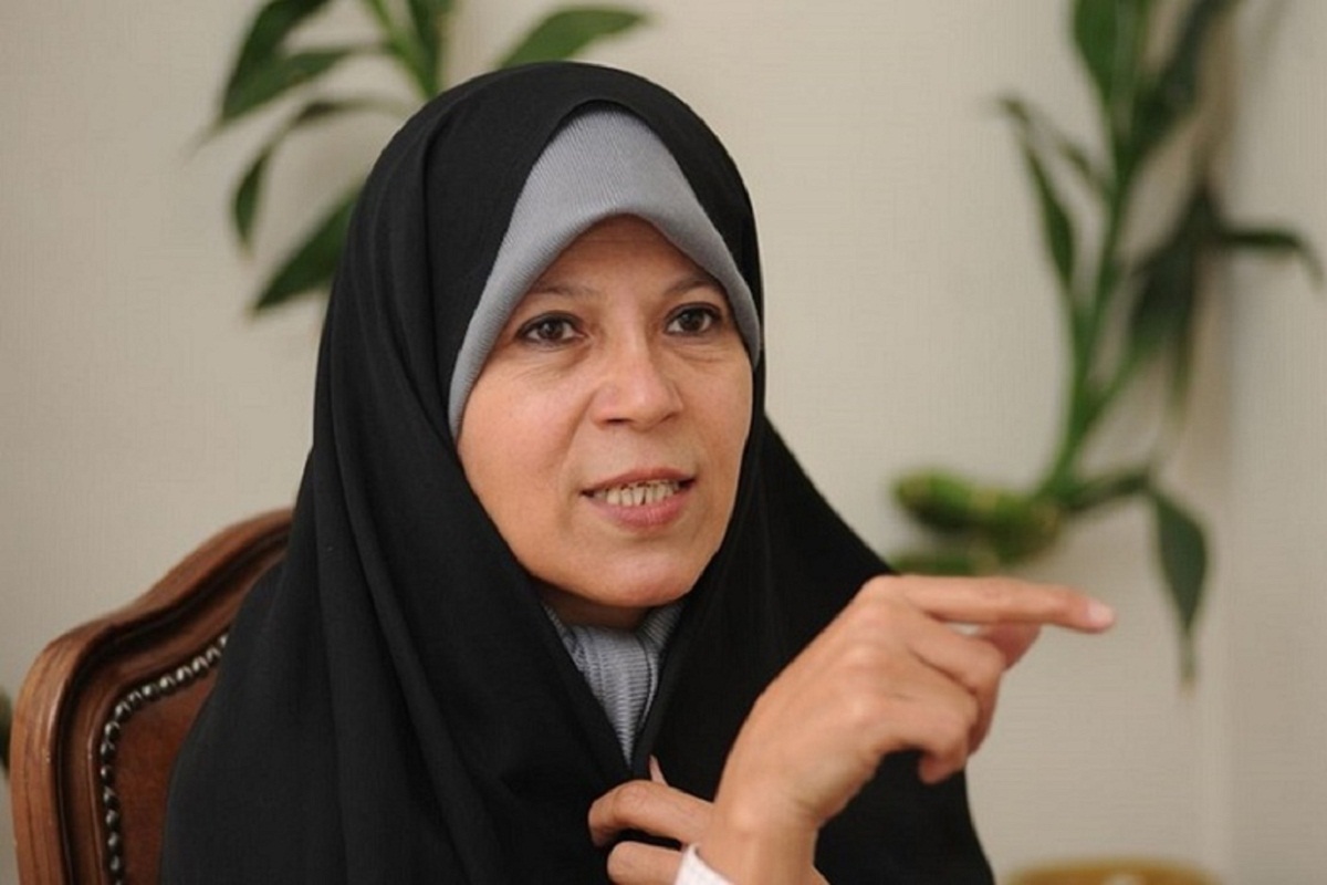 فائزه هاشمی بازداشت شد؛ علت دستگیری فایزه هاشمی در اغتشاشات شرق تهران فائزه هاشمی بازداشت شد؛ علت دستگیری فایزه هاشمی در اغتشاشات شرق تهران | دیلی فوتبال