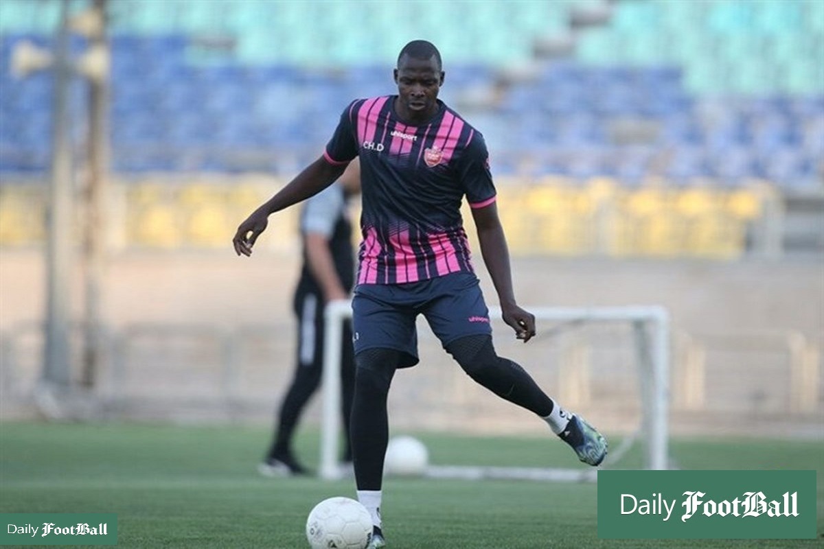 مصدومیت شدید مهاجم پرسپولیس؛ شیخ دیاباته نیم فصل را از دست می دهد؟ مصدومیت شدید مهاجم پرسپولیس؛ شیخ دیاباته نیم فصل را از دست می دهد؟ | دیلی فوتبال