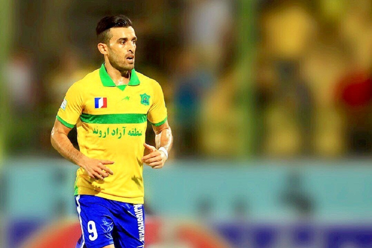 عکس| واکنش تند بختیار رحمانی به توهین افشین پیروانی: مگس خودتی! عکس| واکنش تند بختیار رحمانی به توهین افشین پیروانی: مگس خودتی! | دیلی فوتبال