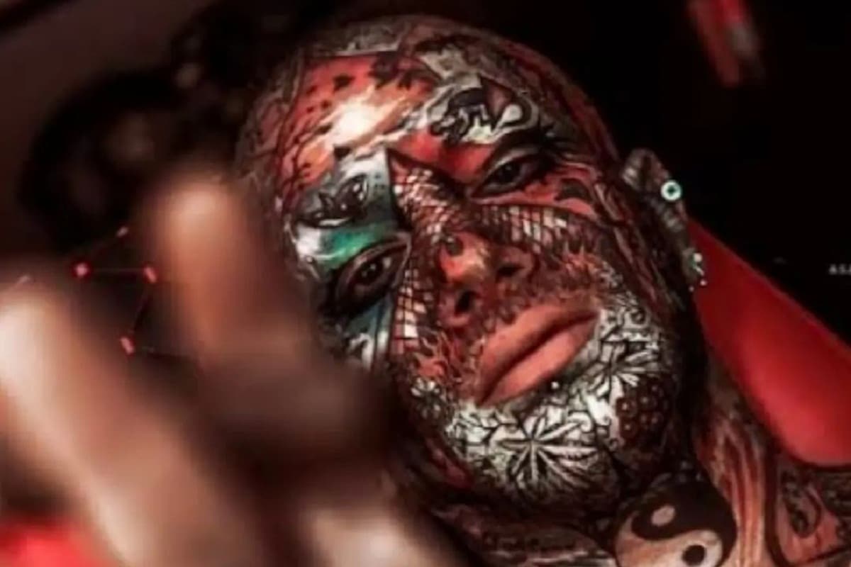 ادعای مادر امیر تتلو درباره شرایط این خواننده در زندان ادعای مادر امیر تتلو درباره شرایط این خواننده در زندان | دیلی فوتبال