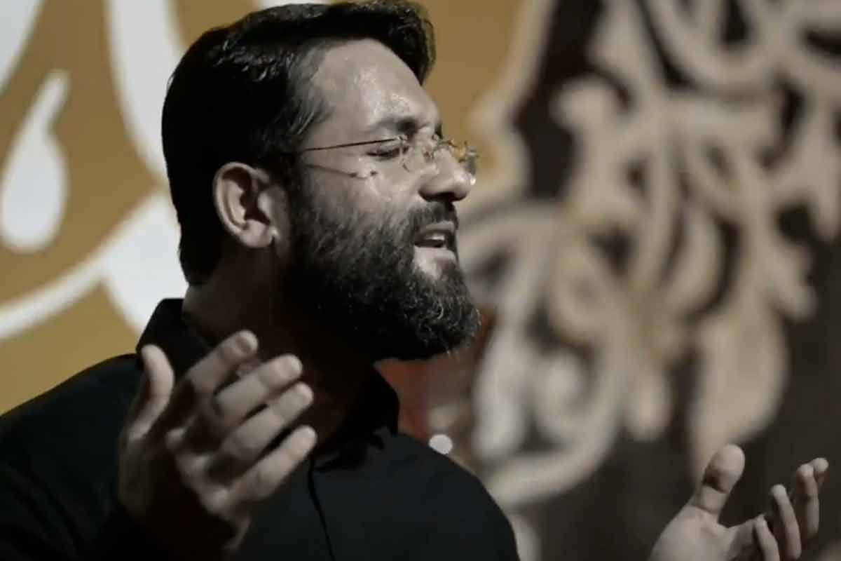 فیلم| رجزخوانی ابوذر روحی خواننده سلام فرمانده در واکنش به اغتشاشات پس از مرگ مهسا امینی فیلم| رجزخوانی ابوذر روحی خواننده سلام فرمانده در واکنش به اغتشاشات پس از مرگ مهسا امینی | دیلی فوتبال