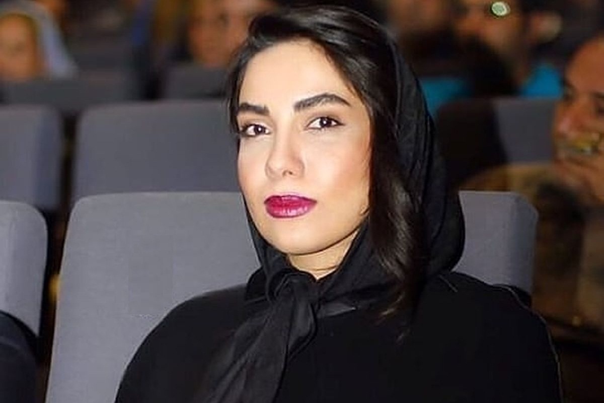 فیلم| کشف حجاب الهه فرشچی بازیگر سریال دردسرهای عظیم؛ عریان شدن بازیگری دیگر در دبی امارات
