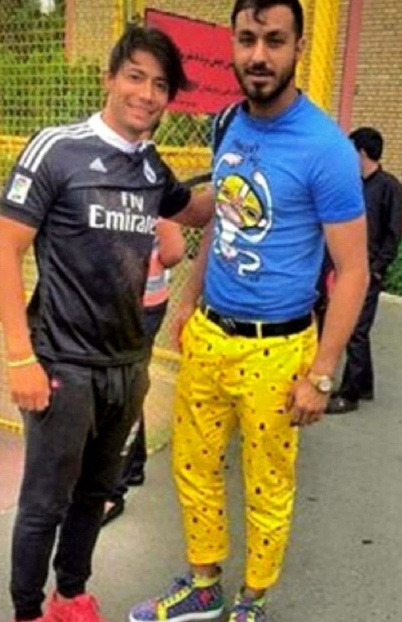 سوشا مکانی؛ باب اسفنجی قمارباز لیدر اغتشاشات در ایران شد! سوشا مکانی؛ باب اسفنجی قمارباز لیدر اغتشاشات در ایران شد! | دیلی فوتبال