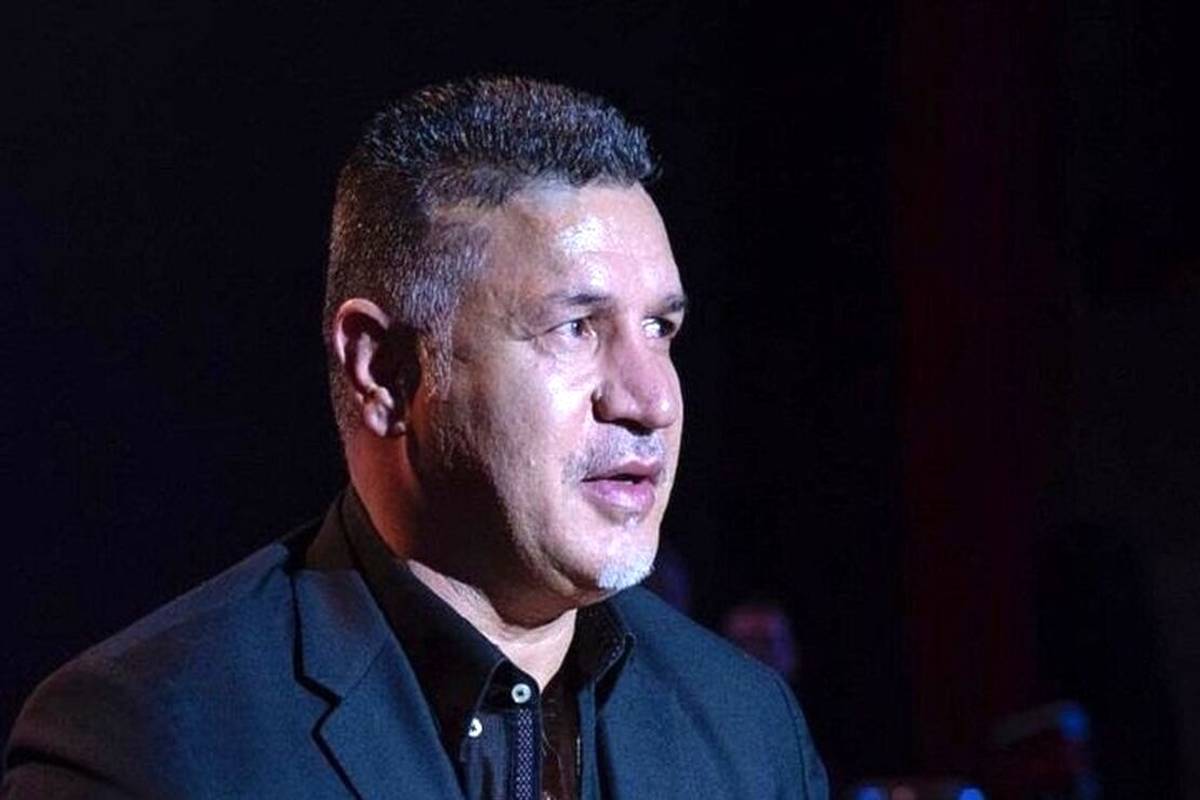 عکس| بازگشت علی دایی به ایران پس از ایام عزاداری ماه محرم عکس| بازگشت علی دایی به ایران پس از ایام عزاداری ماه محرم | دیلی فوتبال