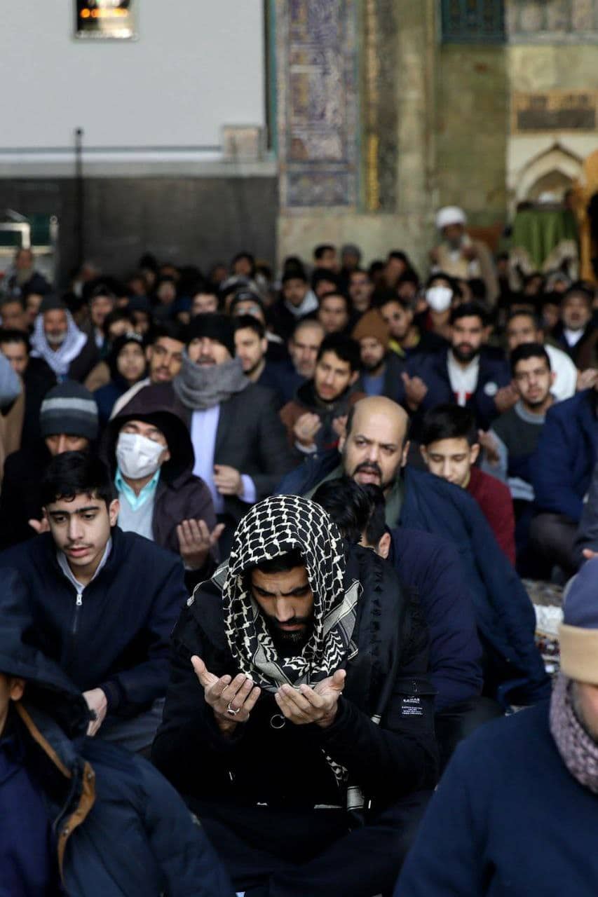 عکس| محمد انصاری در مراسم اعتکاف حرم امام رضا (ع) عکس| محمد انصاری در مراسم اعتکاف حرم امام رضا (ع) | دیلی فوتبال