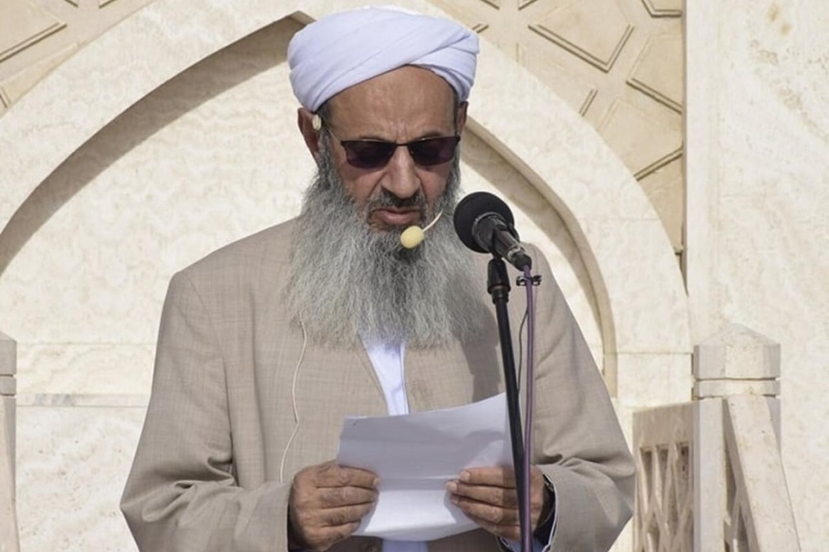 عکس| فتوای عجیب مولوی عبدالحمید درباره اینترنت عکس| فتوای عجیب مولوی عبدالحمید درباره اینترنت | دیلی فوتبال