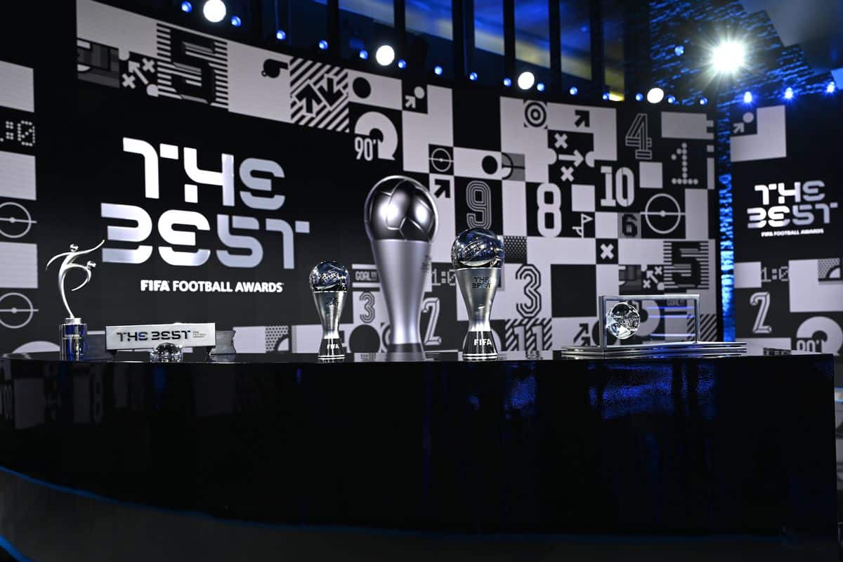 پخش زنده مراسم بهترین های فیفا The Best 2024 امشب سه شنبه 27 آذر 1403 | دیلی فوتبال