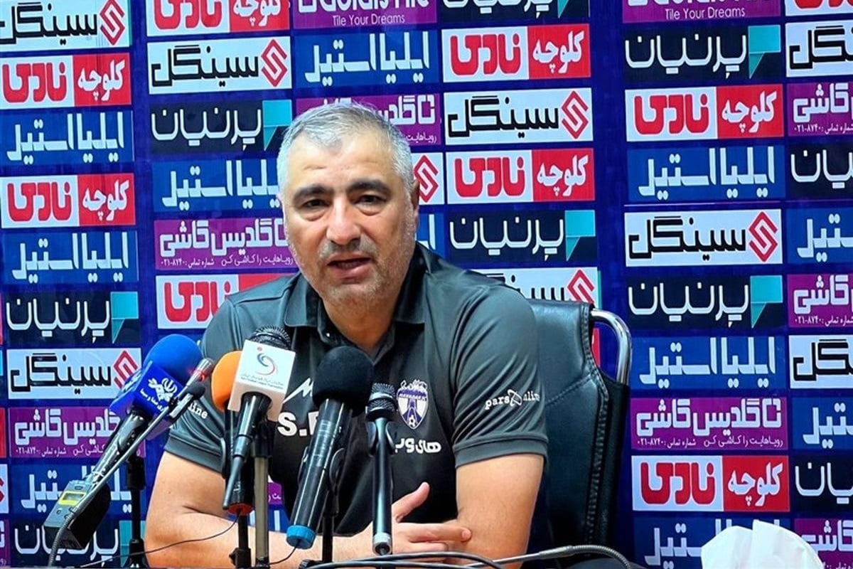 فیلم| صحبت های جنجالی ساکت الهامی درباره پاکو خمز سرمربی تراکتور فیلم| صحبت های جنجالی ساکت الهامی درباره پاکو خمز سرمربی تراکتور | دیلی فوتبال