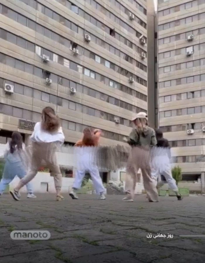 عکس| کلیپ رقص دختران شهرک اکباتان؛ پرده ای دیگر از برنامه براندازان برای رشد زنان در جامعه ایران عکس| کلیپ رقص دختران شهرک اکباتان؛ پرده ای دیگر از برنامه براندازان برای رشد زنان در جامعه ایران | دیلی فوتبال