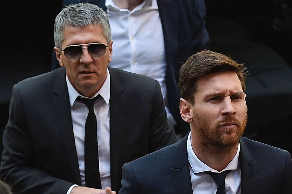 عکس| پدر مسی در عربستان؛ الهلال پیشنهاد نجومی را قبول می کند؟ عکس| پدر مسی در عربستان؛ الهلال پیشنهاد نجومی را قبول می کند؟ | دیلی فوتبال