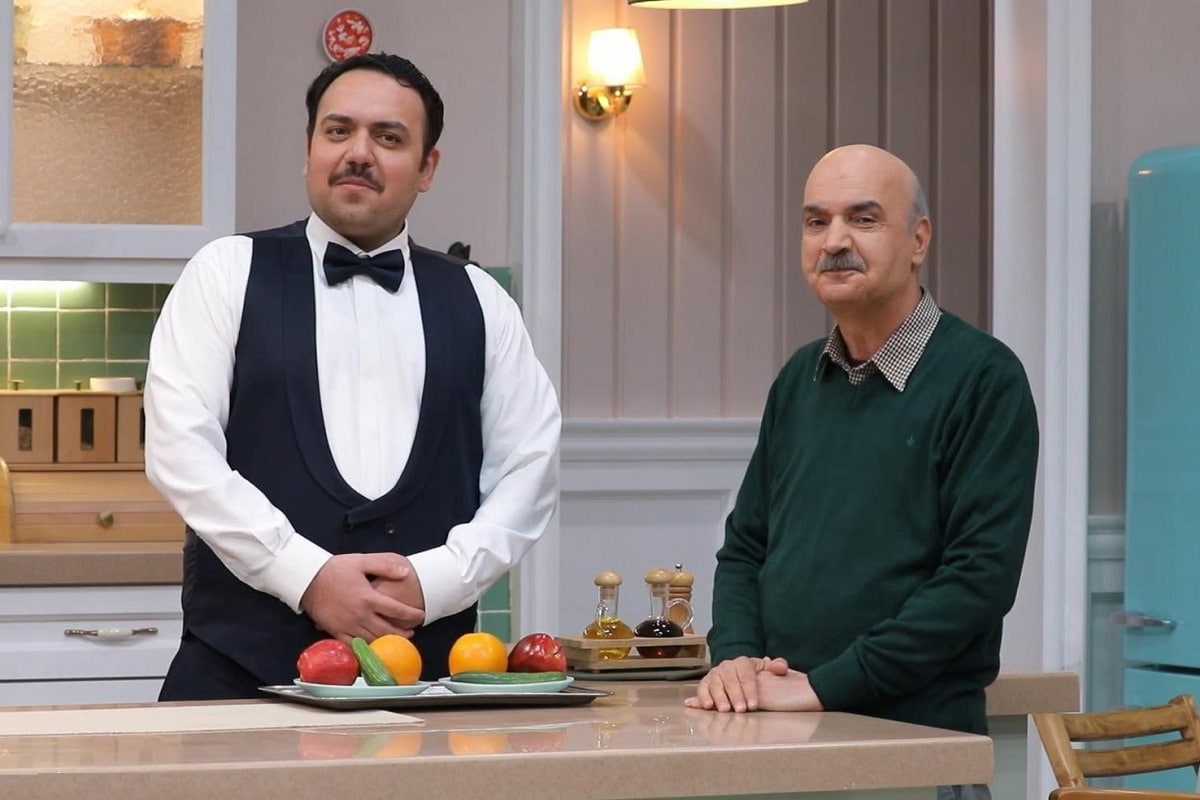 فیلم| تیکه سنگین ایرج طهماسب به اغتشاشگران در برنامه مهمونی فیلم| تیکه سنگین ایرج طهماسب به اغتشاشگران در برنامه مهمونی | دیلی فوتبال