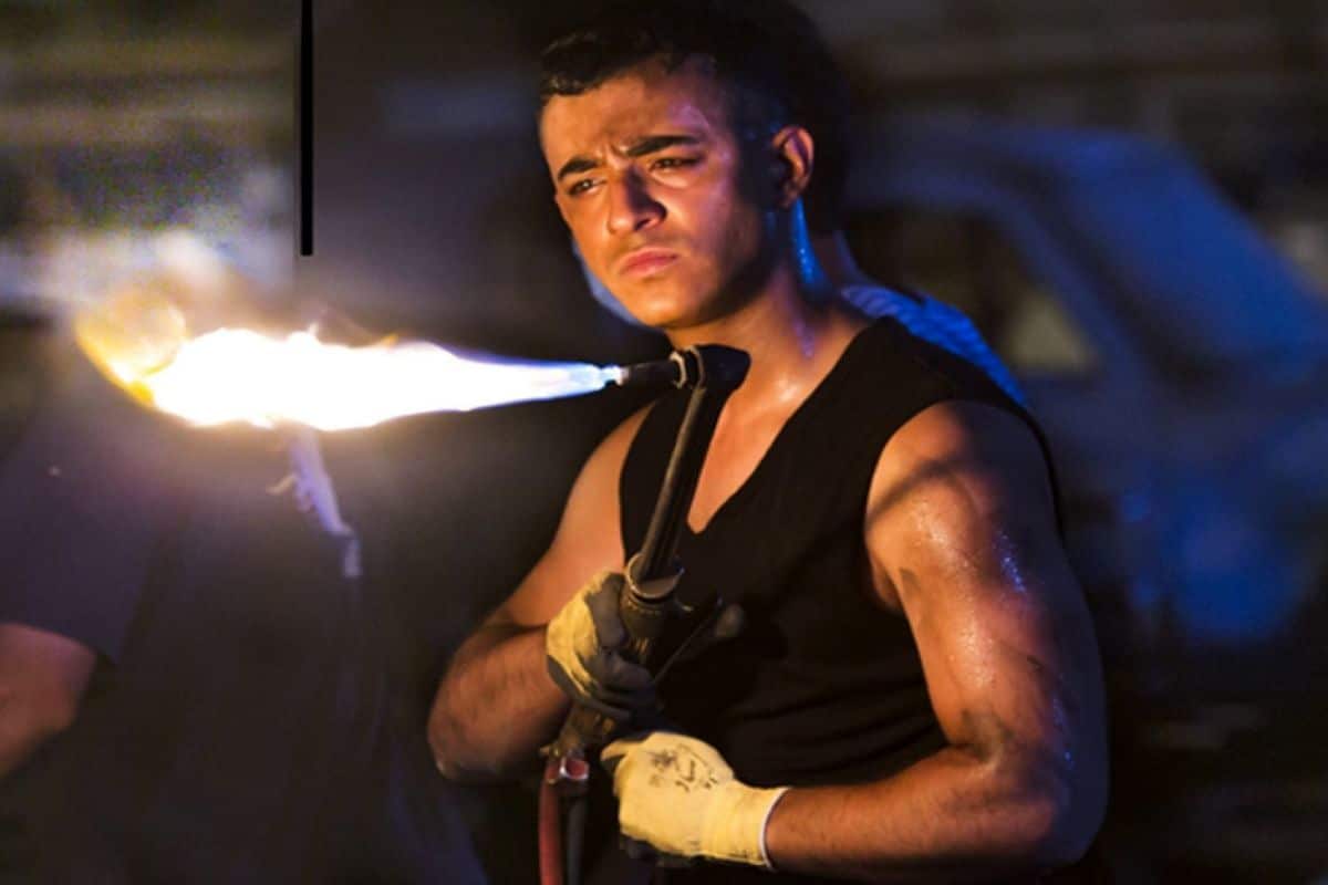 فیلم| گریه های علی شادمان در پشت صحنه سریال یاغی فیلم| گریه های علی شادمان در پشت صحنه سریال یاغی | دیلی فوتبال