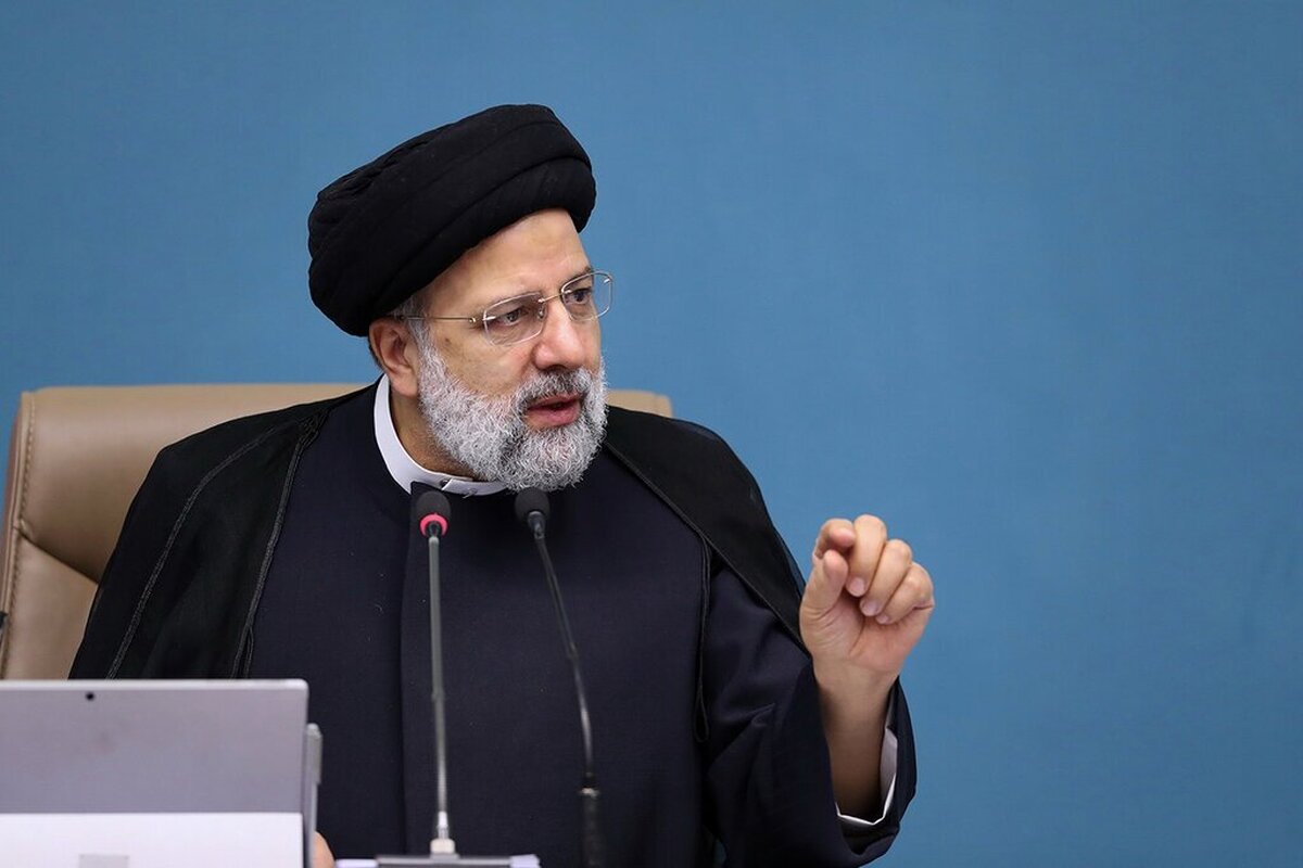 فیلم| رئیسی چقدر حقوق می گرفت؟ | دیلی فوتبال