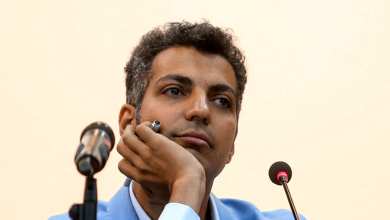 فیلم| حذف نام عادل فردوسی پور در بازپخش سریال پژمان | دیلی فوتبال