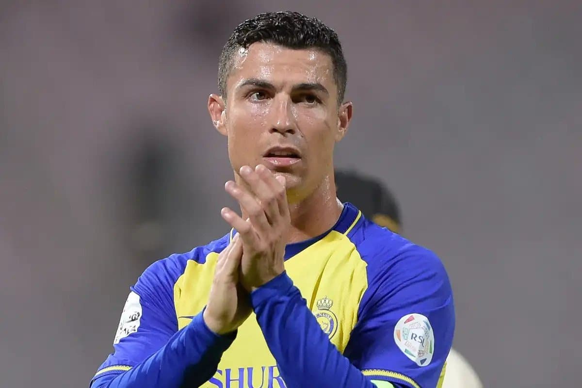 عکس| گرد پیری بر چهره کریستیانو رونالدو عکس| گرد پیری بر چهره کریستیانو رونالدو | دیلی فوتبال