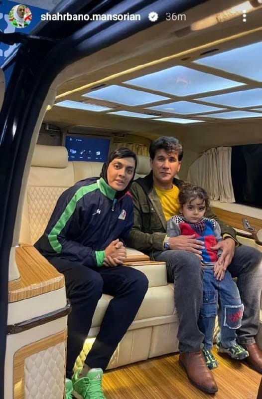 عکس| ماشین لاکچری شهربانو منصوریان در ترکیه؛ کاسبی جدید سلبریتی جنجالی این روزها عکس| ماشین لاکچری شهربانو منصوریان در ترکیه؛ کاسبی جدید سلبریتی جنجالی این روزها | دیلی فوتبال