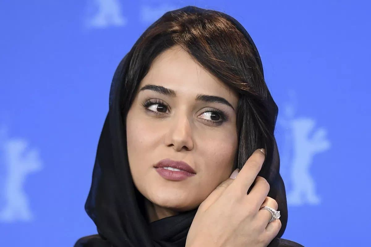 عکس| کلاه به جای حجاب؛ سلفی جدید پریناز ایزدیار خبرساز شد عکس| کلاه به جای حجاب؛ سلفی جدید پریناز ایزدیار خبرساز شد | دیلی فوتبال