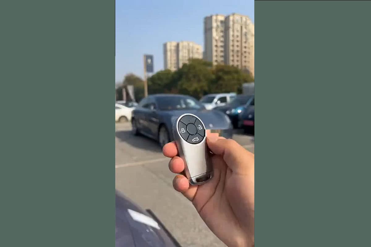 فیلم| پورشه پانامرا چینی هم از راه رسید! فیلم| پورشه پانامرا چینی هم از راه رسید! | دیلی فوتبال