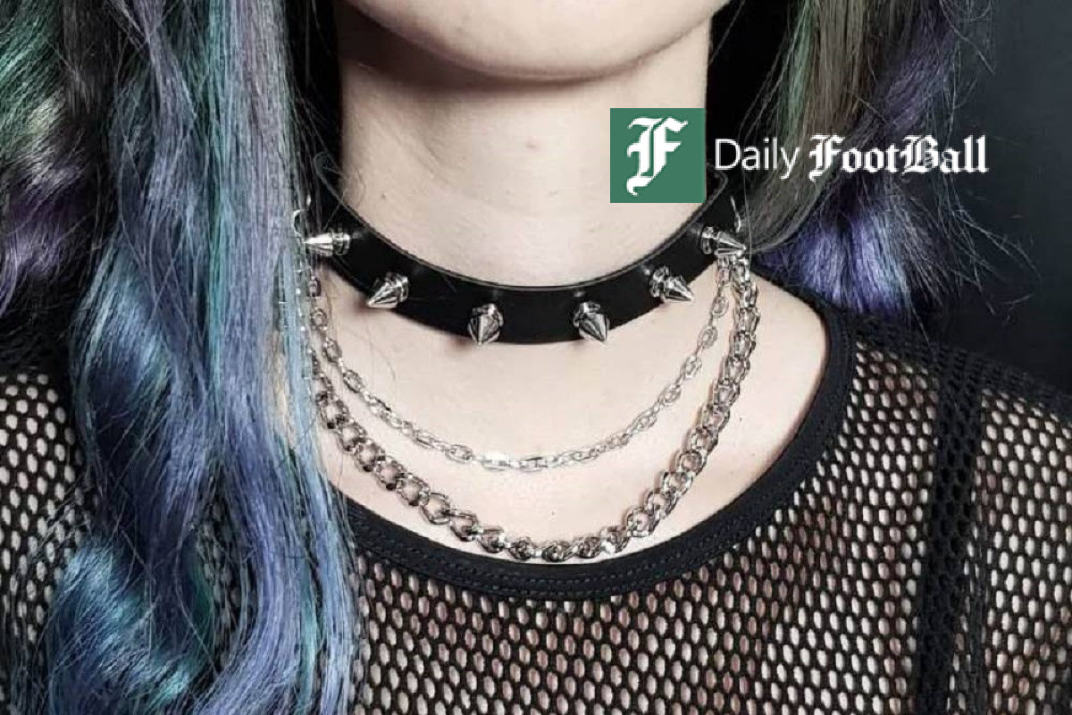 عکس| فروش قلاده های بردگی مدرن برای زنان در دیجی کالا؛ تهاجم فرهنگی در فروشگاه های اینترنتی | دیلی فوتبال