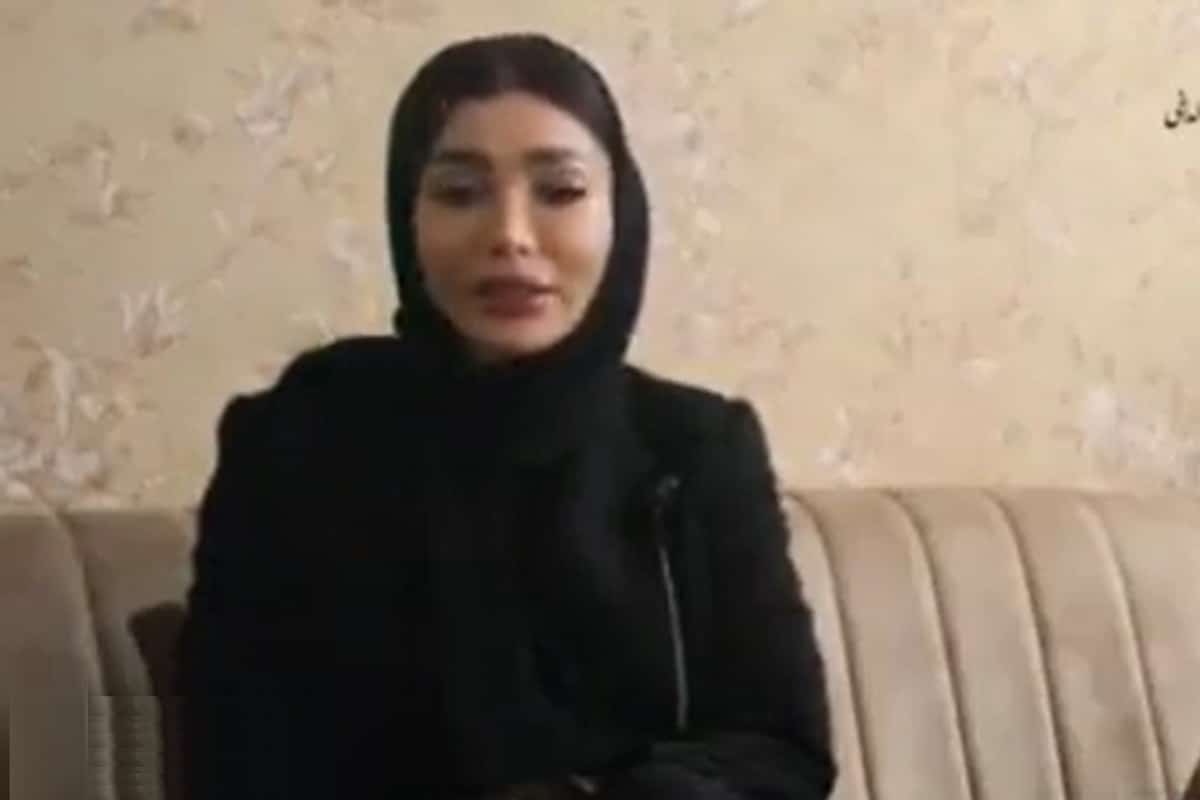 فیلم| اقدام غیراخلاقی احسان علیخانی و علی ضیا؛ واکنش همسر شهید امر به معروف به انتشار عکس های خصوصی | دیلی فوتبال