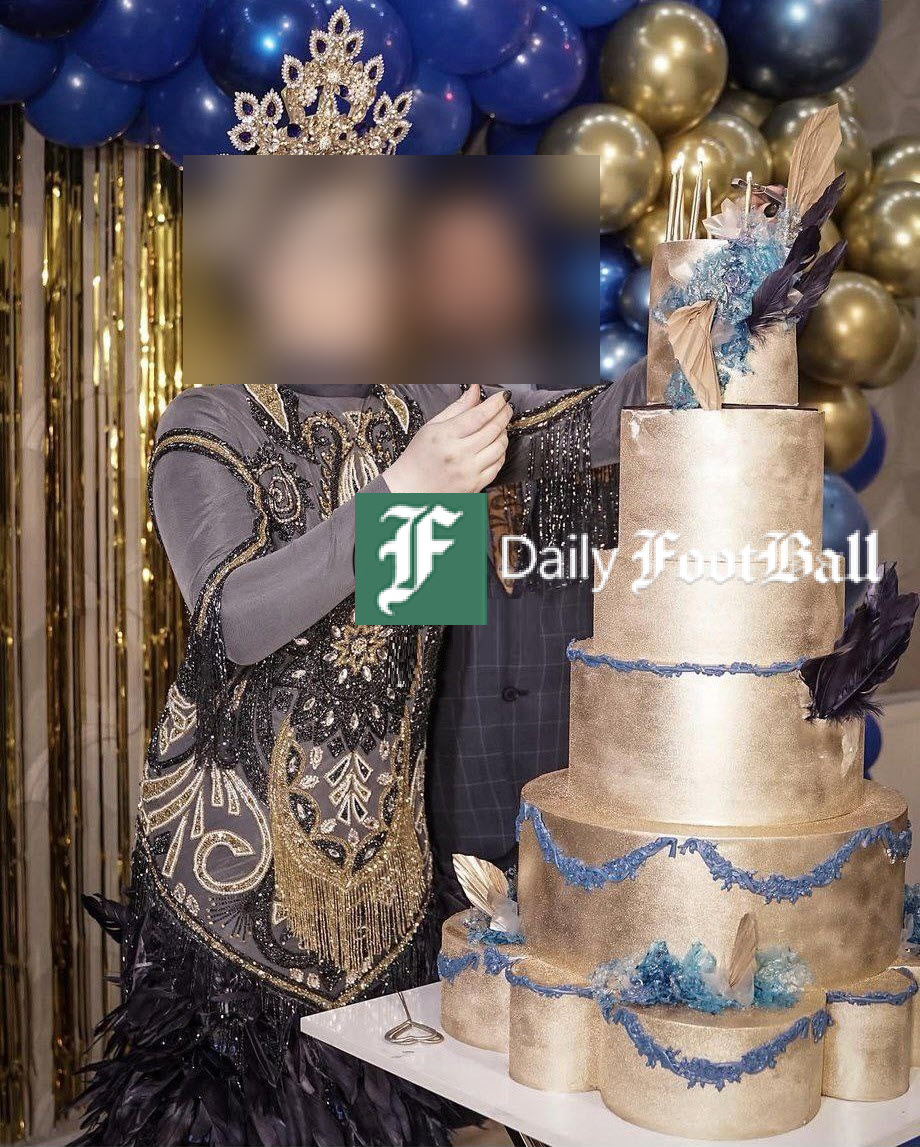 عکس| تفاوت را ببینید؛ مقایسه جشن تولد ولیعهد موناکو با یک بلاگر ایرانی | دیلی فوتبال