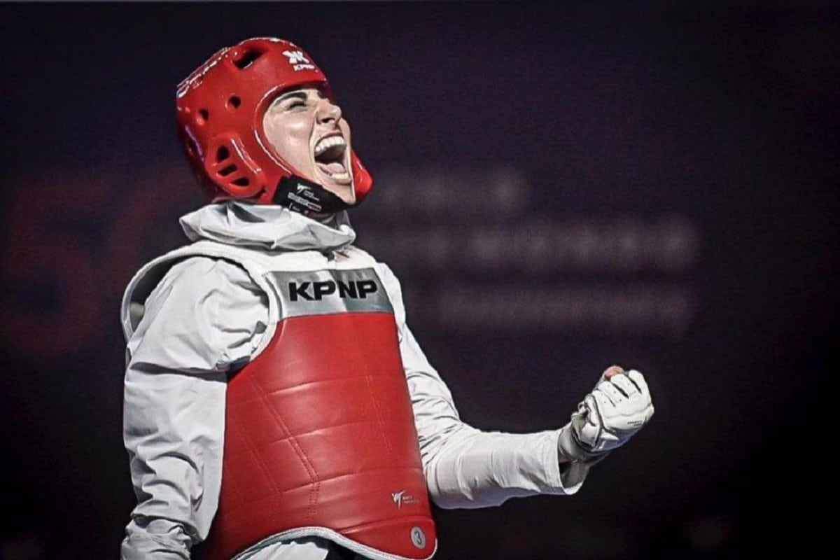 فیلم| تاریخ سازی ناهید کیانی؛ اولین طلای جهانی تاریخ تکواندوی زنان ایران | دیلی فوتبال