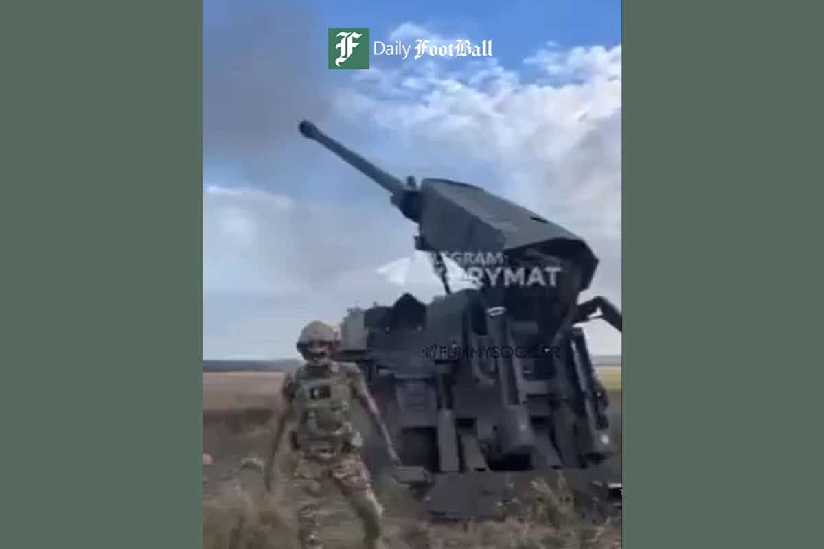 فیلم| خوشحالی رونالدویی سربازان اوکراینی | دیلی فوتبال