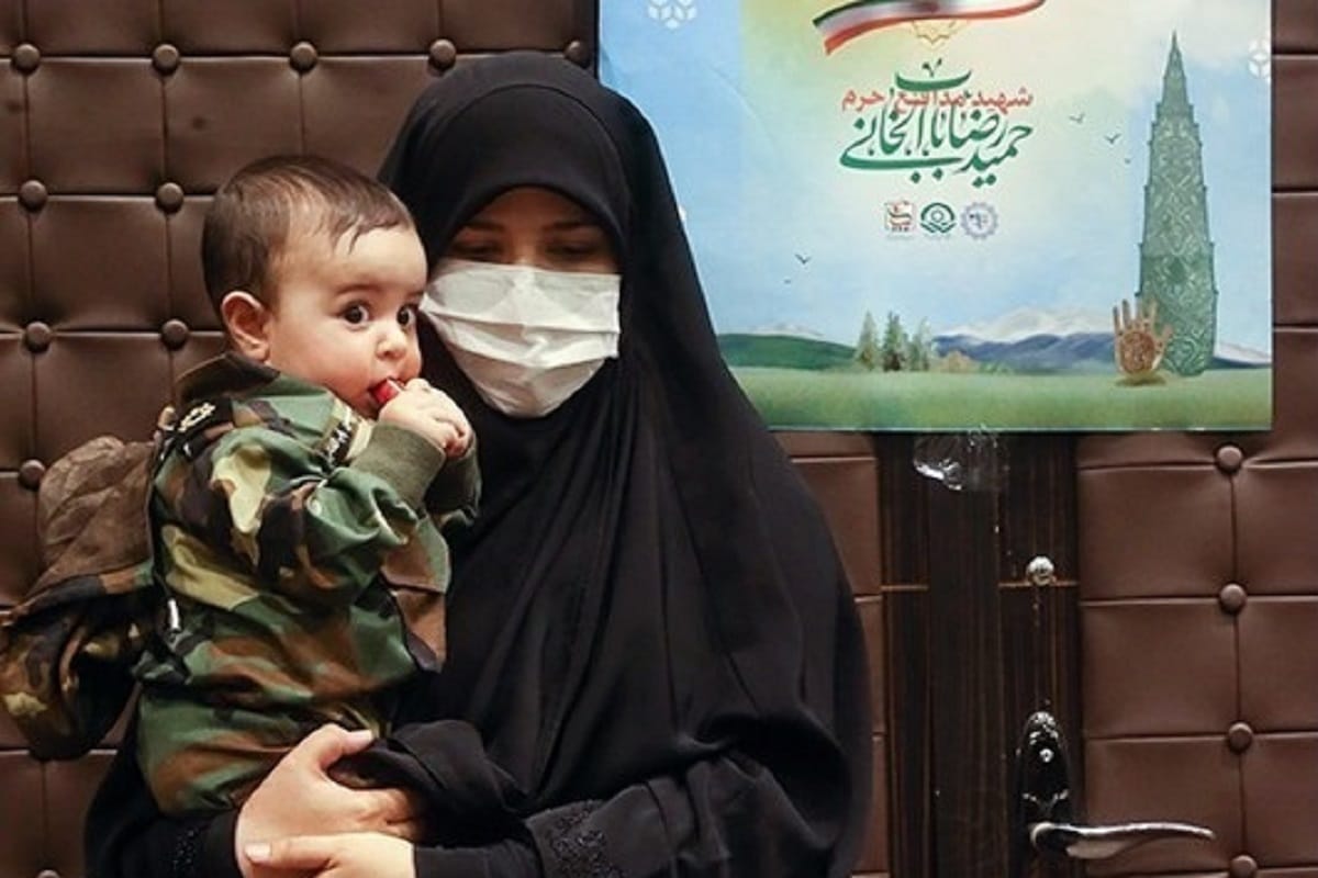 فیلم| ضرب و شتم وحشیانه همسر شهید مدافع حرم به علت امر به معروف حجاب فیلم| ضرب و شتم وحشیانه همسر شهید مدافع حرم به علت امر به معروف حجاب | دیلی فوتبال