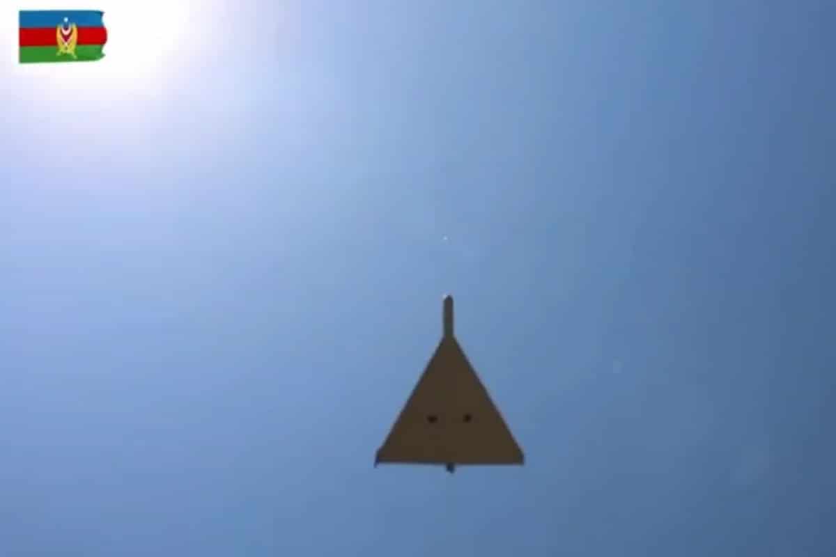 فیلم| تمرین انهدام پهپاد ایرانی شاهد در رزمایش نظامی ارتش آذربایجان | دیلی فوتبال