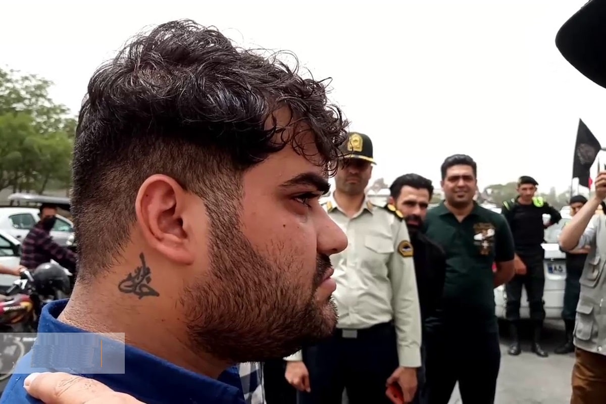 فیلم| مصاحبه موبایل قاپی که در کمتر از 10 ثانیه توسط مشهد دستگیر شد فیلم| مصاحبه موبایل قاپی که در کمتر از 10 ثانیه توسط مشهد دستگیر شد | دیلی فوتبال