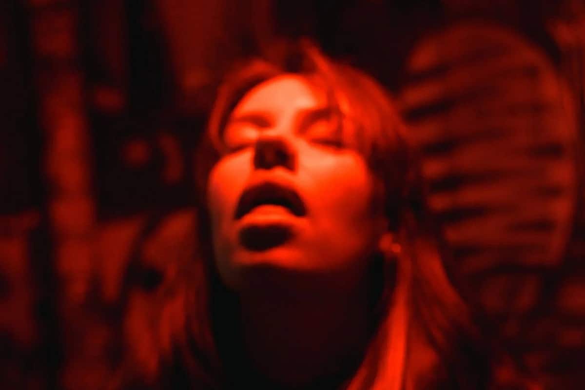 فیلم| مواد مخدر ترانک یا زامبی چیست؟ فیلم| مواد مخدر ترانک یا زامبی چیست؟ | دیلی فوتبال