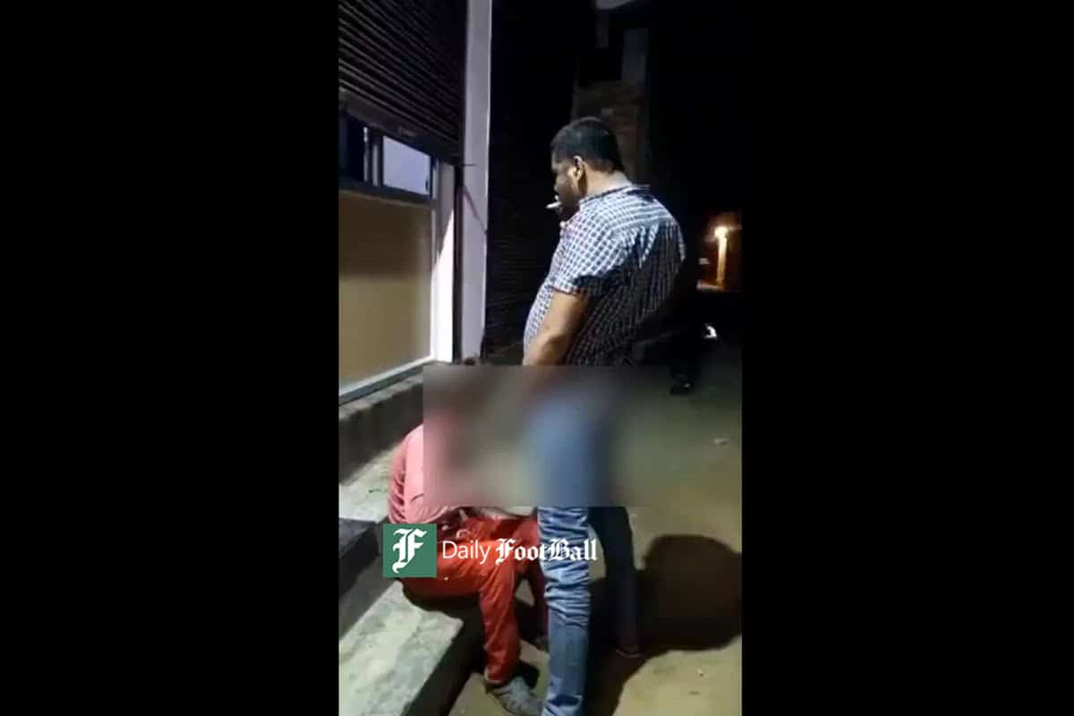 فیلم| جنجال ادرار نماینده حزب حاکم روی فردی از پایین ترین طبقه اجتماعی فیلم| جنجال ادرار نماینده حزب حاکم روی فردی از پایین ترین طبقه اجتماعی | دیلی فوتبال