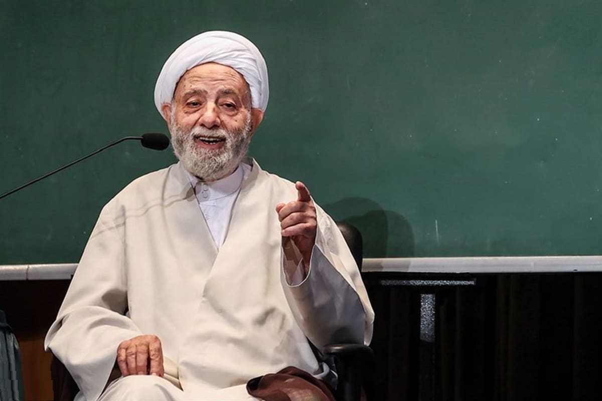 فیلم| وقتی قرائتی سالن را منفجر کرد | دیلی فوتبال