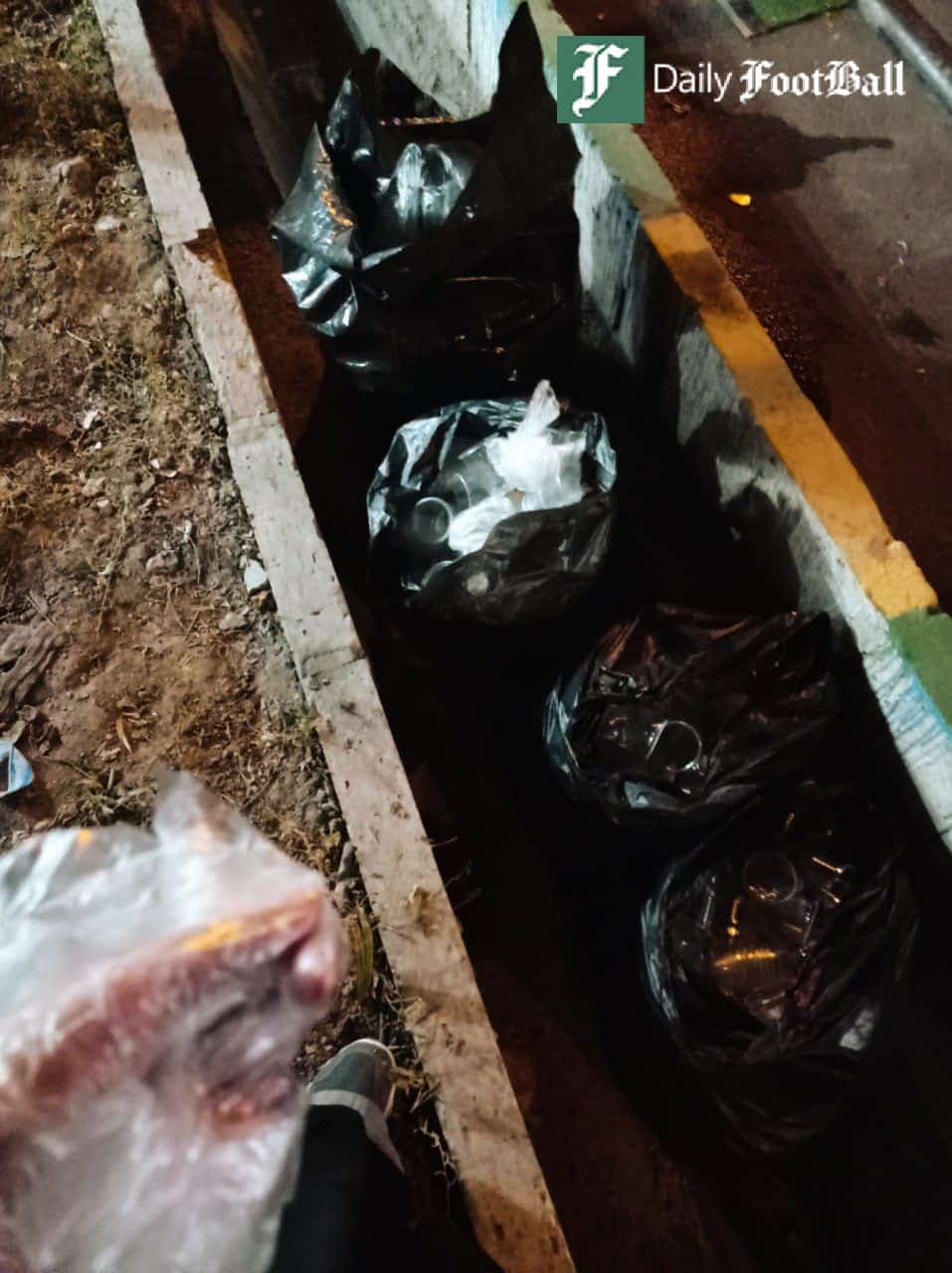 عکس| اینجا ژاپن نیست؛ ایران خودمونه… عکس| اینجا ژاپن نیست؛ ایران خودمونه… | دیلی فوتبال