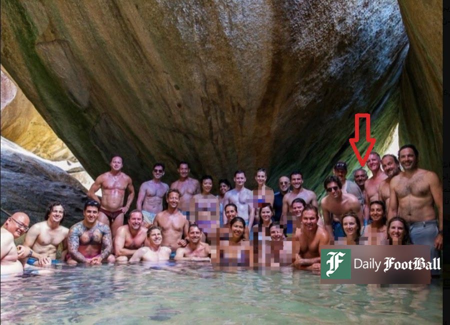 عکس| افشای دروغ بزرگ رضا پهلوی عکس| افشای دروغ بزرگ رضا پهلوی | دیلی فوتبال