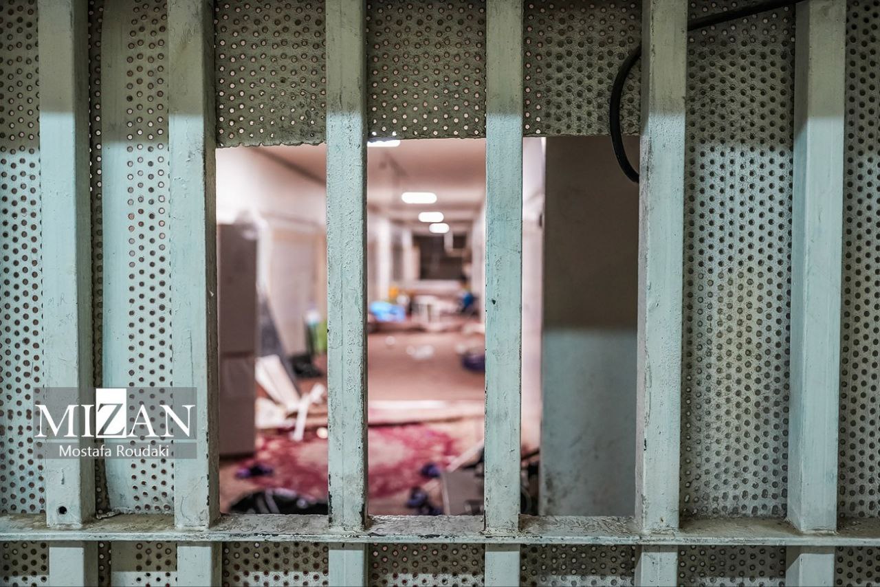 فیلم| علت تخلیه و تعطیلی زندان رجایی شهر | دیلی فوتبال