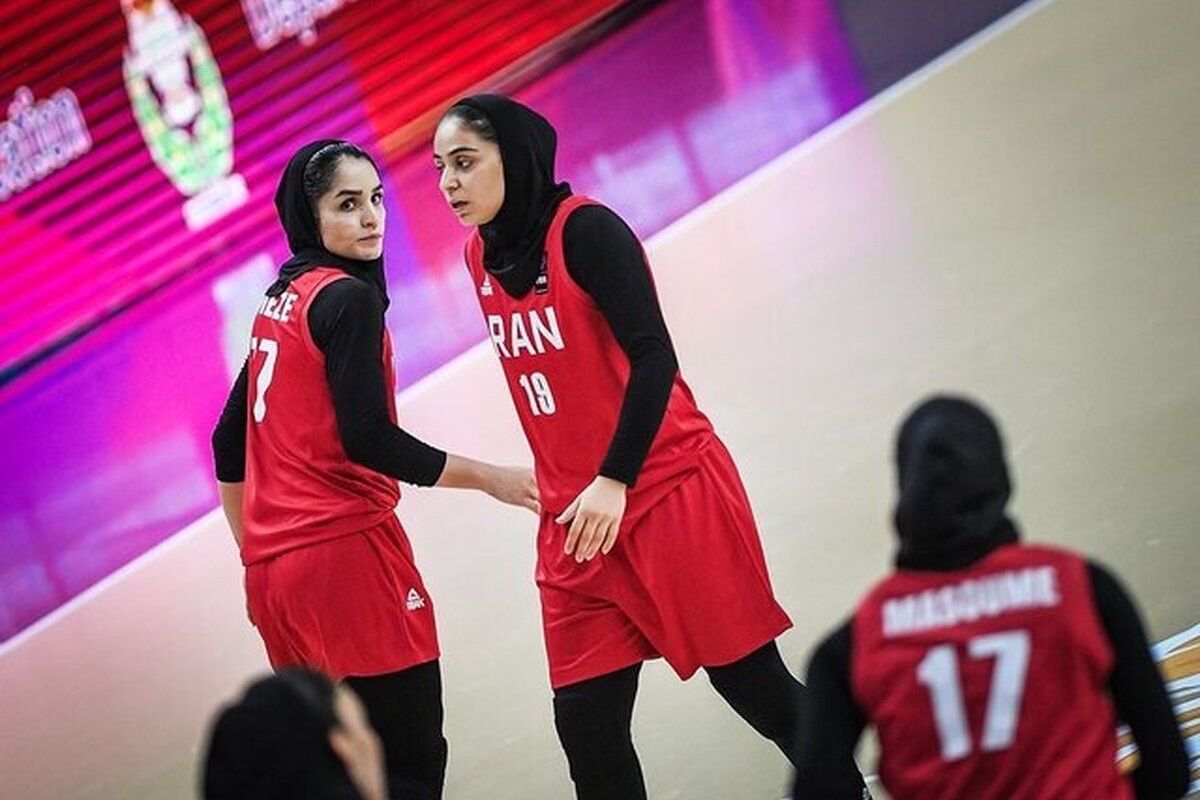فیلم| توهین وقیحانه دختران بسکتبالیست به سرود ملی ایران؛ مسئولان فدراسیون بسکتبال در خواب | دیلی فوتبال