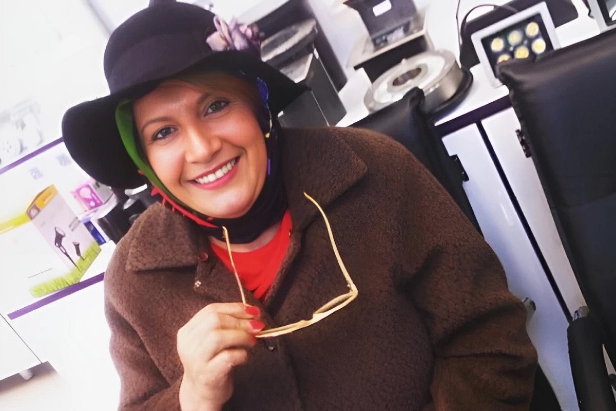 فیلم| اتفاقی عجیب برای خانم بازیگر در کانادا | دیلی فوتبال