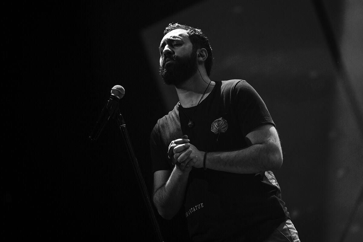 فیلم| خواننده ای که ابلیس شد! فیلم| خواننده ای که ابلیس شد! | دیلی فوتبال