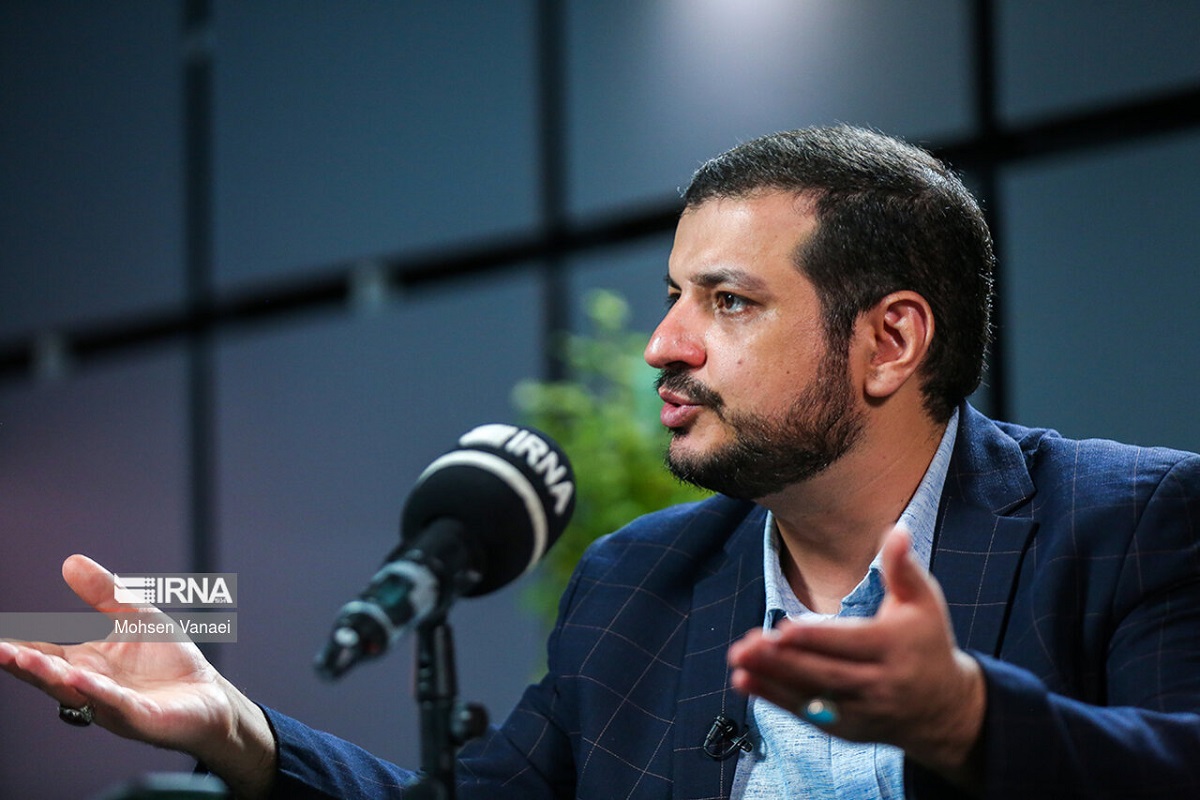 عکس| کنایه رائفی پور به دولت رئیسی عکس| کنایه رائفی پور به دولت رئیسی | دیلی فوتبال