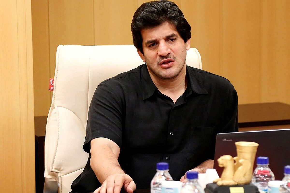 عکس| کمک های رسول خادم به سیل زدگان آستارا | دیلی فوتبال